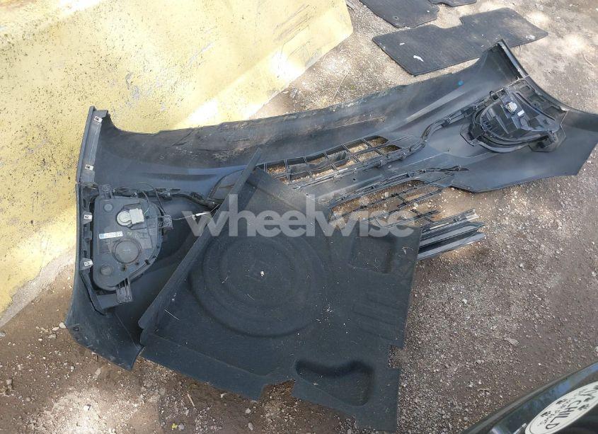 Photo 12 of 2018 Chevrolet Equinox LT (VIN 2GNAXJEV3J6229962)