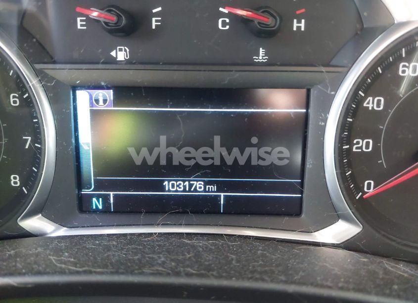 Photo 16 of 2018 Chevrolet Equinox LT (VIN 2GNAXJEV3J6229962)