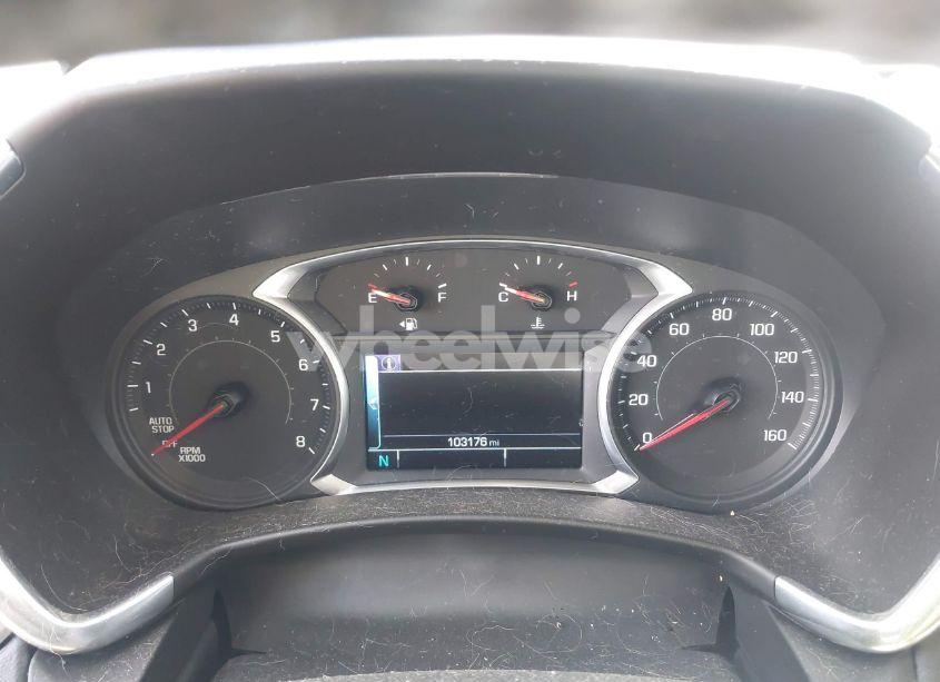 Photo 7 of 2018 Chevrolet Equinox LT (VIN 2GNAXJEV3J6229962)