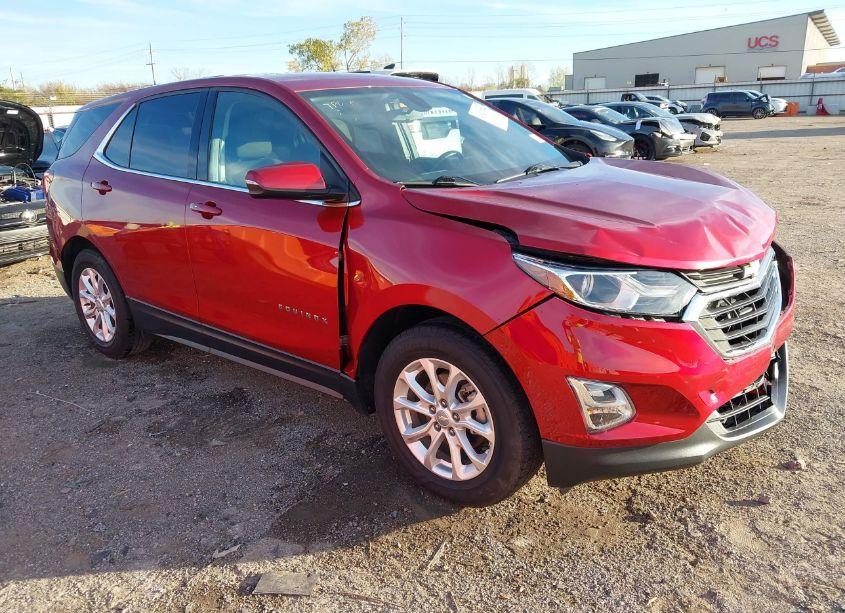 2018 Chevrolet Equinox LT (VIN 2GNAXJEV3J6236961) main photo