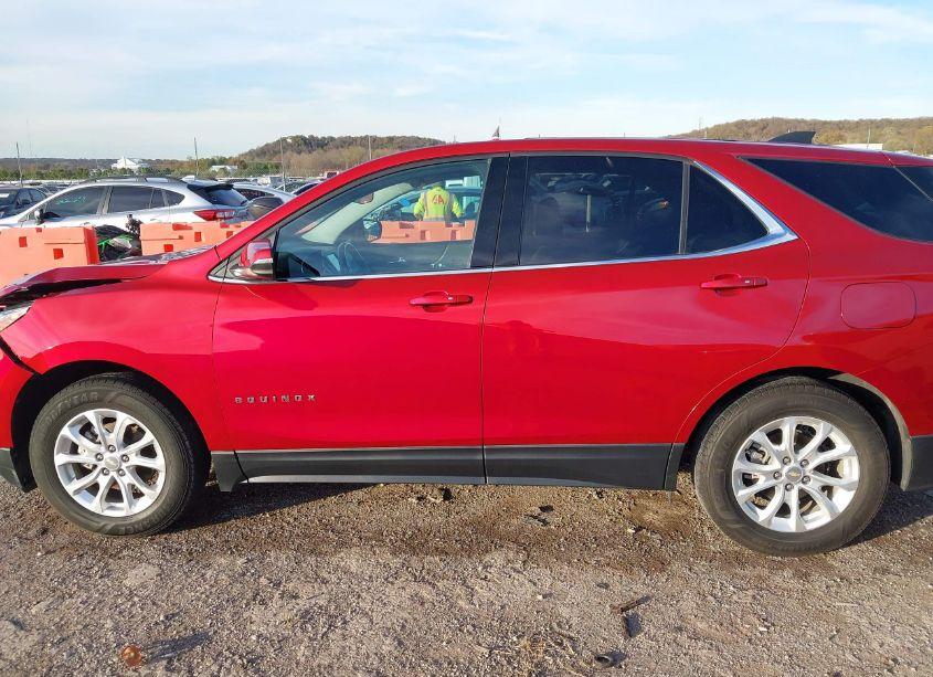 Photo 14 of 2018 Chevrolet Equinox LT (VIN 2GNAXJEV3J6236961)