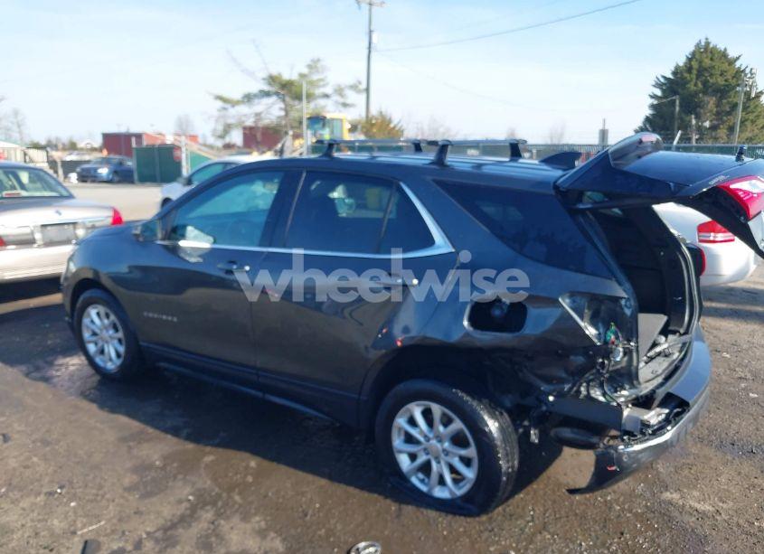 Photo 3 of 2018 Chevrolet Equinox LT (VIN 2GNAXJEV3J6252397)