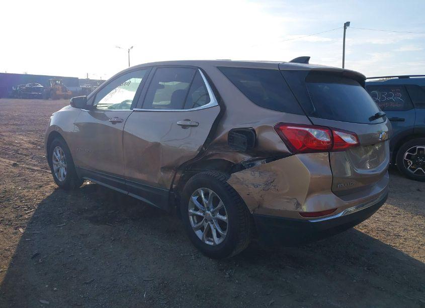 Photo 3 of 2018 Chevrolet Equinox LT (VIN 2GNAXJEV3J6255526)
