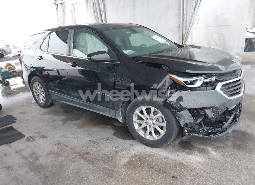 2018 Chevrolet Equinox LT (VIN 2GNAXJEV3J6261164) main photo