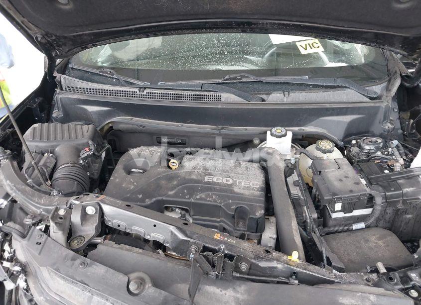 Photo 10 of 2018 Chevrolet Equinox LT (VIN 2GNAXJEV3J6261164)