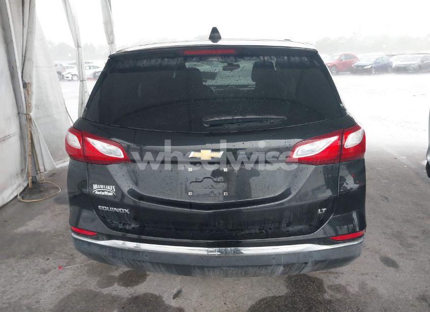 Photo 16 of 2018 Chevrolet Equinox LT (VIN 2GNAXJEV3J6261164)