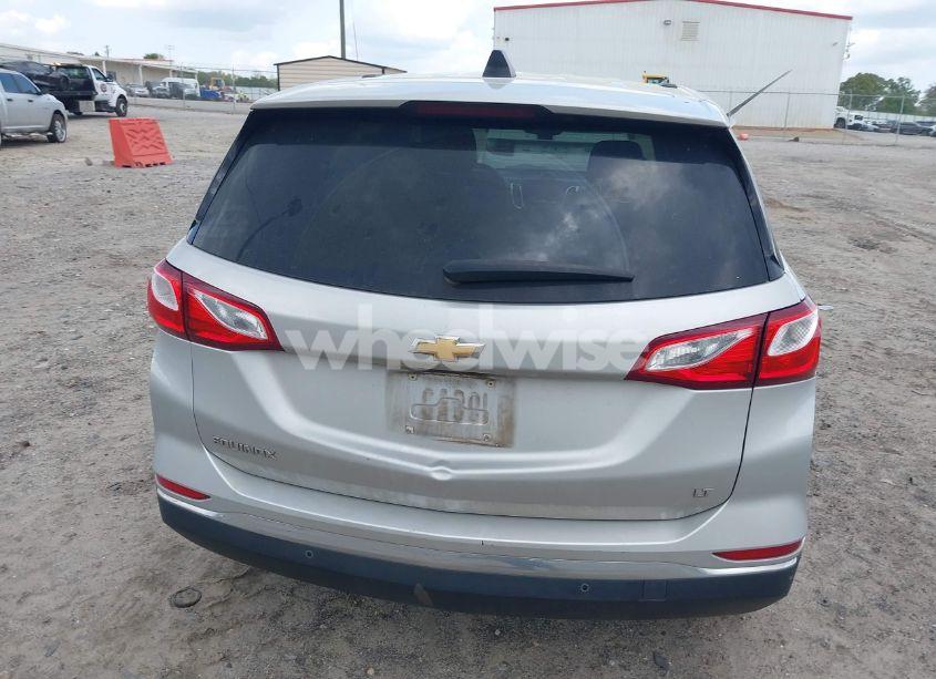 Photo 16 of 2018 Chevrolet Equinox LT (VIN 2GNAXJEV3J6274612)