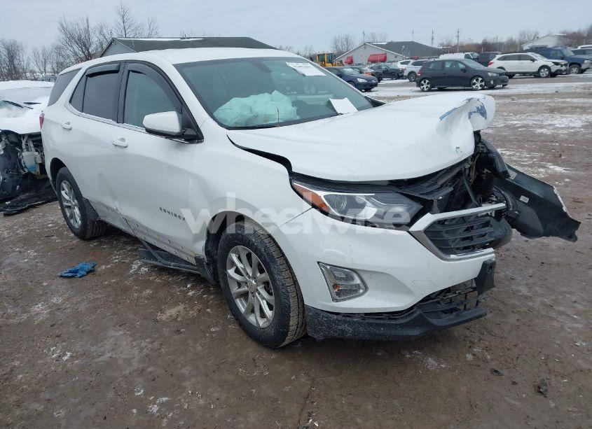 2018 Chevrolet Equinox LT (VIN 2GNAXJEV3J6278983) main photo