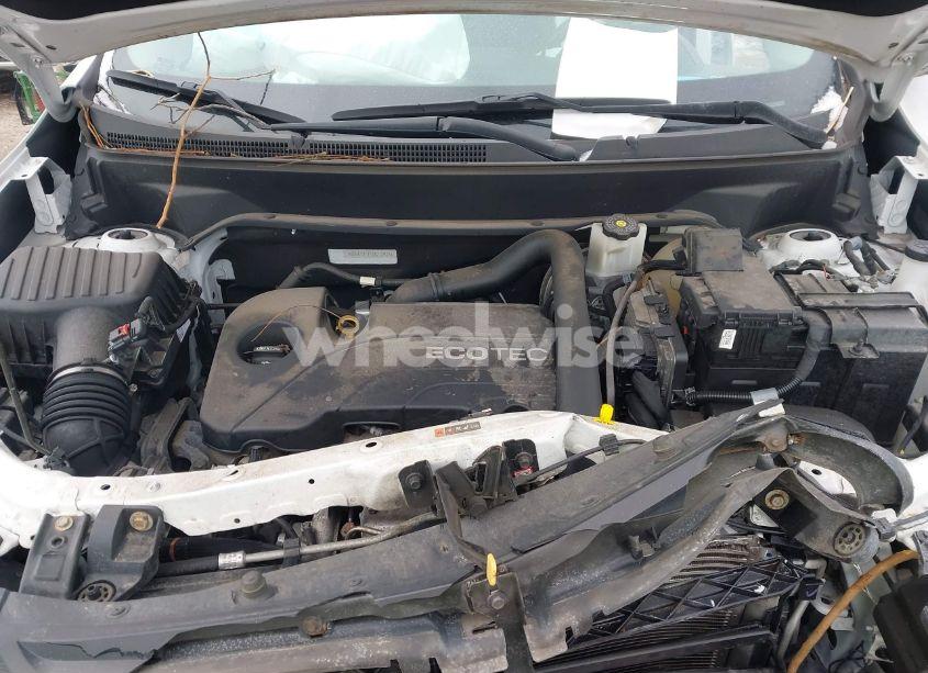 Photo 10 of 2018 Chevrolet Equinox LT (VIN 2GNAXJEV3J6278983)