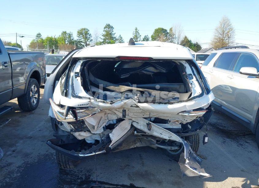 Photo 15 of 2018 Chevrolet Equinox LT (VIN 2GNAXJEV3J6285920)