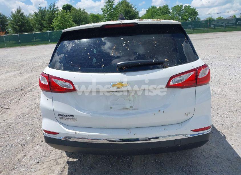 Photo 16 of 2018 Chevrolet Equinox LT (VIN 2GNAXJEV3J6290583)