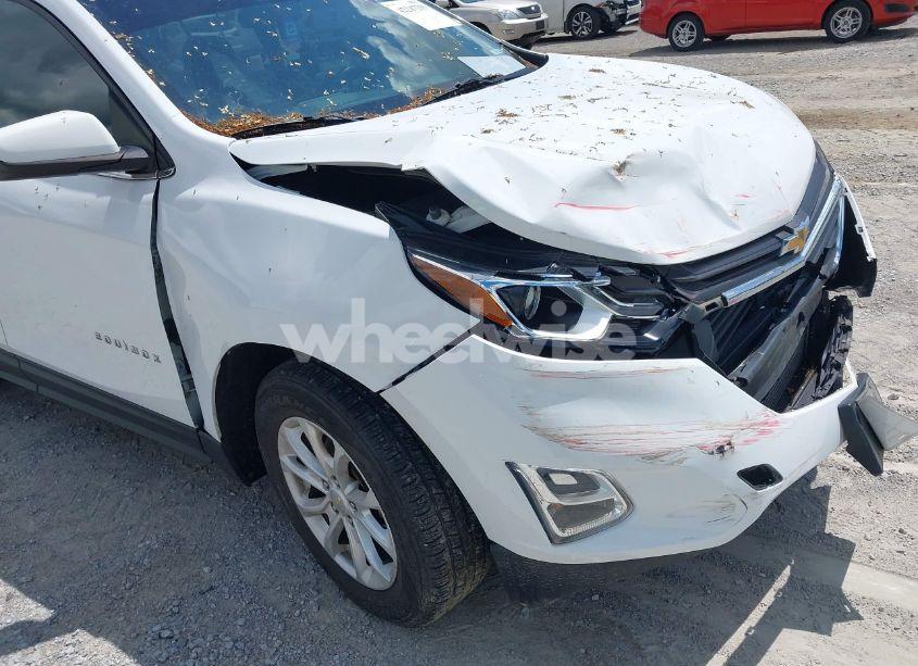 Photo 17 of 2018 Chevrolet Equinox LT (VIN 2GNAXJEV3J6290583)