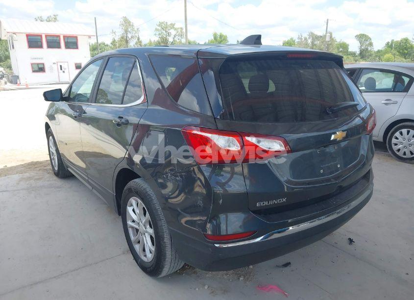 Photo 3 of 2018 Chevrolet Equinox LT (VIN 2GNAXJEV3J6321413)
