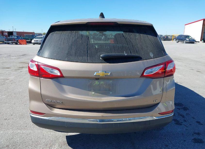 Photo 16 of 2019 Chevrolet Equinox LT (VIN 2GNAXJEV3K6263045)