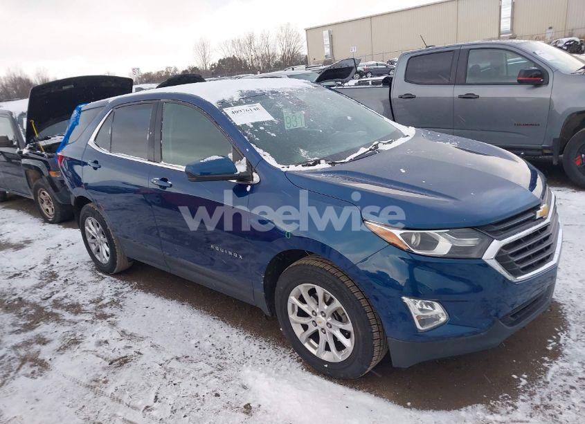 2020 Chevrolet Equinox FWD 2FL (VIN 2GNAXJEV3L6116175) main photo