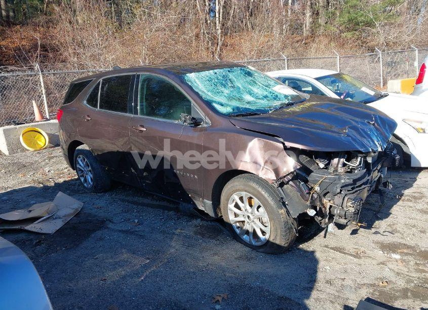 2020 Chevrolet Equinox FWD 2FL (VIN 2GNAXJEV3L6217426) main photo