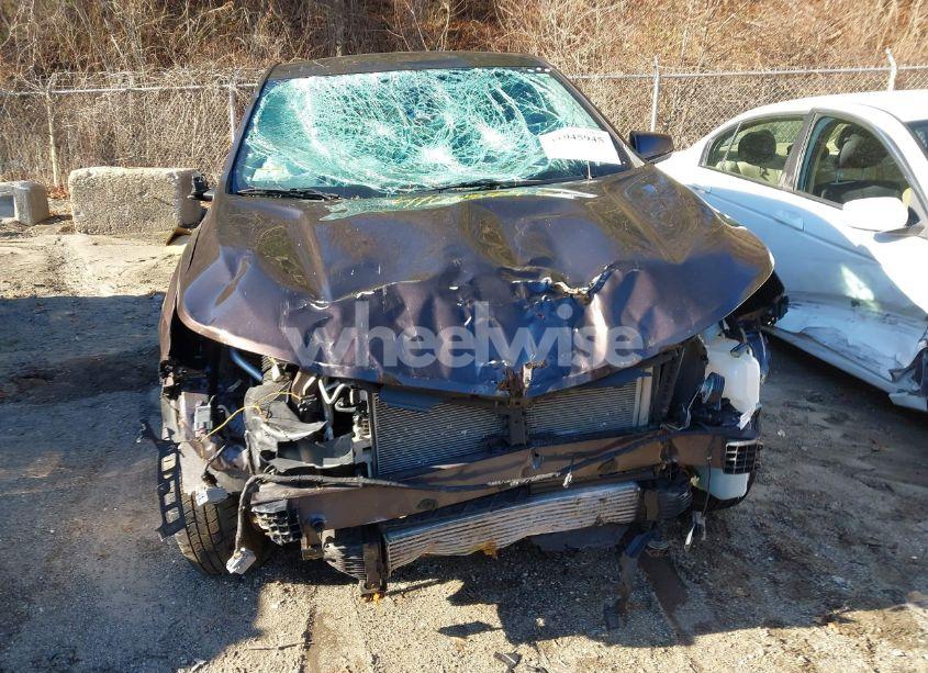 Photo 6 of 2020 Chevrolet Equinox FWD 2FL (VIN 2GNAXJEV3L6217426)