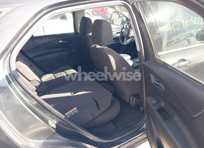 Photo 8 of 2020 Chevrolet Equinox FWD 2FL (VIN 2GNAXJEV3L6254718)