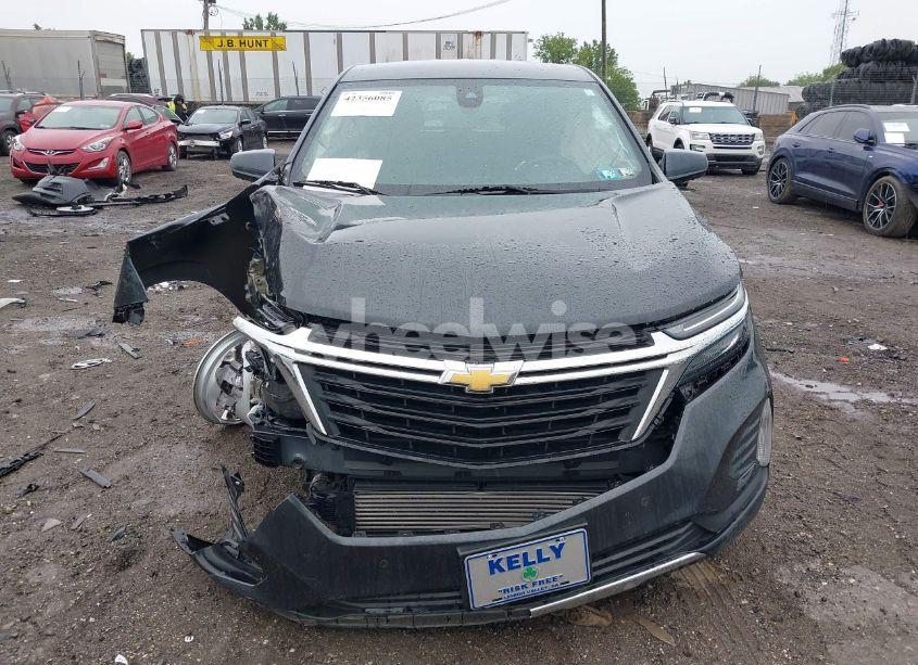 Photo 11 of 2022 Chevrolet Equinox FWD 2FL (VIN 2GNAXJEV3N6109620)