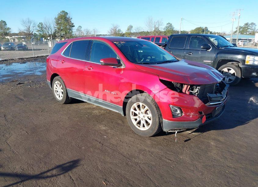 2018 Chevrolet Equinox LT (VIN 2GNAXJEV4J6106896) main photo
