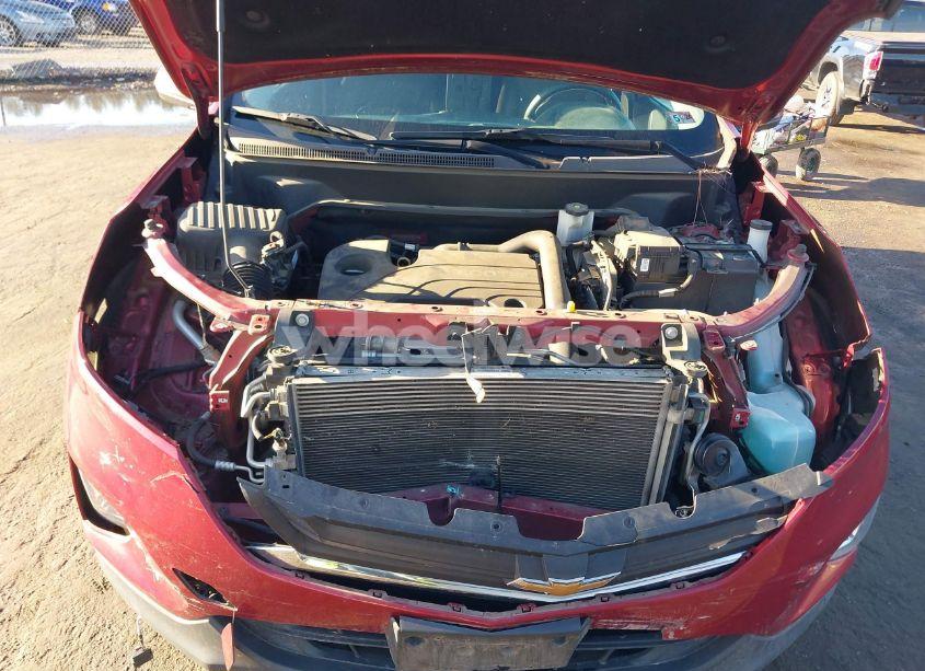 Photo 10 of 2018 Chevrolet Equinox LT (VIN 2GNAXJEV4J6106896)