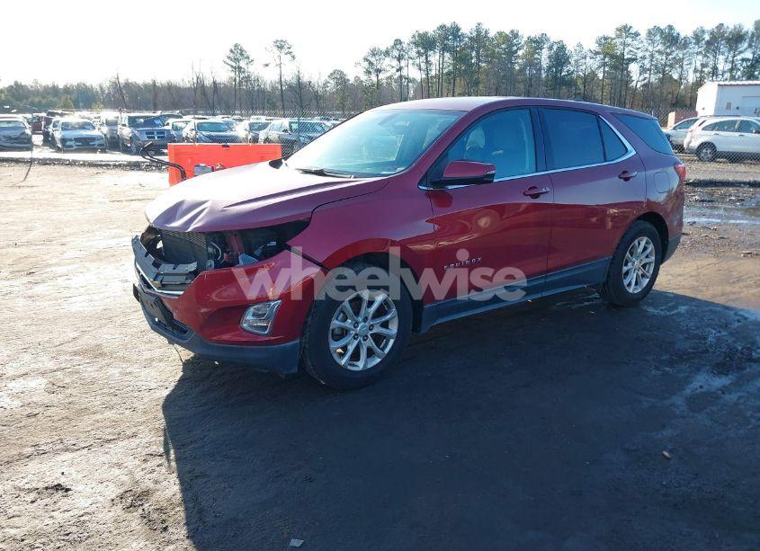 Photo 2 of 2018 Chevrolet Equinox LT (VIN 2GNAXJEV4J6106896)