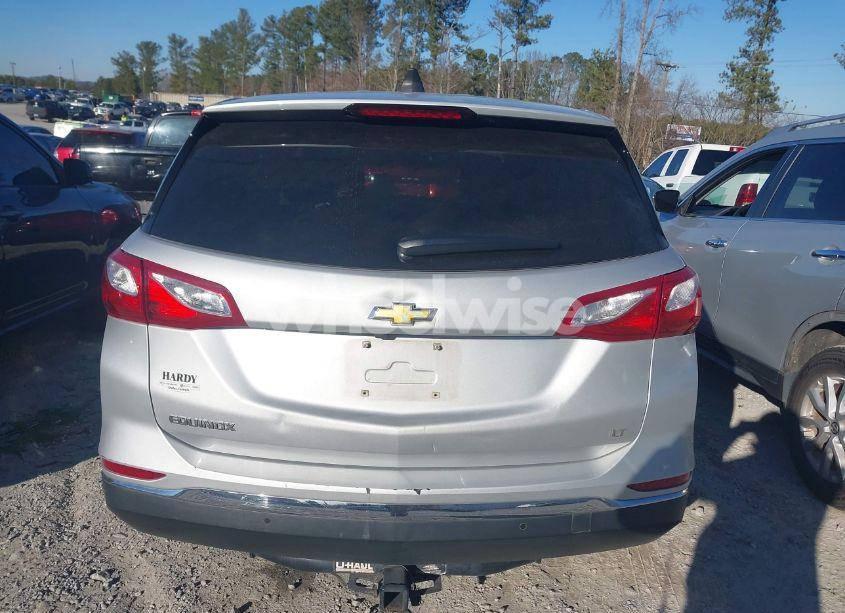 Photo 16 of 2018 Chevrolet Equinox LT (VIN 2GNAXJEV4J6193246)