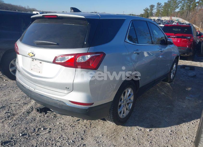 Photo 4 of 2018 Chevrolet Equinox LT (VIN 2GNAXJEV4J6193246)
