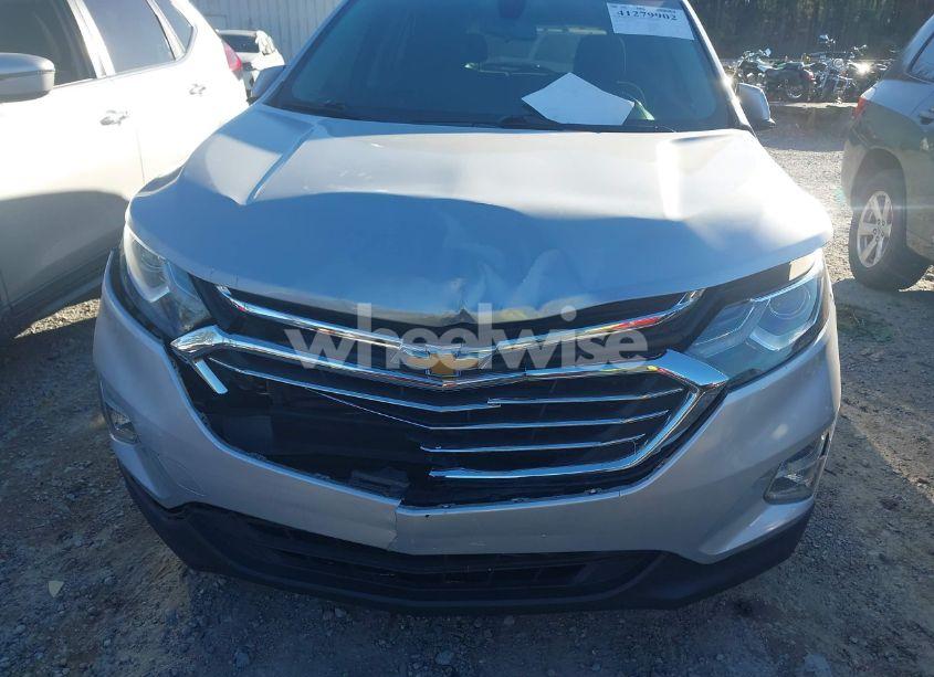 Photo 6 of 2018 Chevrolet Equinox LT (VIN 2GNAXJEV4J6193246)