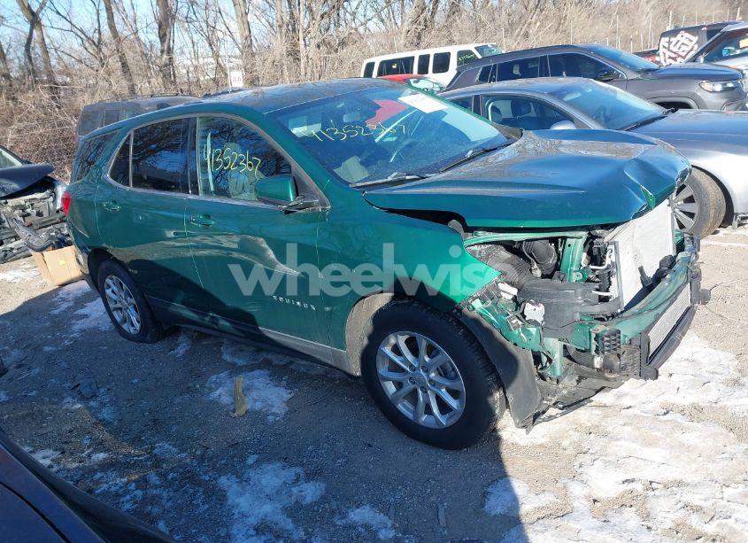 2018 Chevrolet Equinox LT (VIN 2GNAXJEV4J6230649) main photo