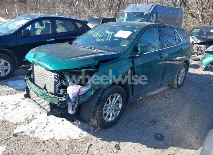 Photo 2 of 2018 Chevrolet Equinox LT (VIN 2GNAXJEV4J6230649)