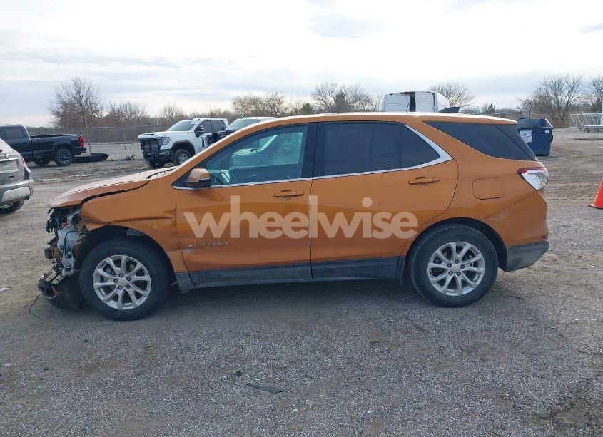 Photo 14 of 2018 Chevrolet Equinox LT (VIN 2GNAXJEV4J6245846)