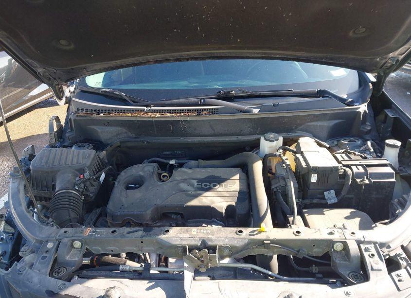 Photo 10 of 2018 Chevrolet Equinox LT (VIN 2GNAXJEV4J6247838)