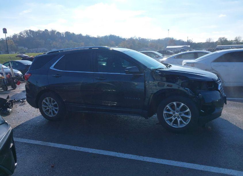 Photo 14 of 2018 Chevrolet Equinox LT (VIN 2GNAXJEV4J6247838)