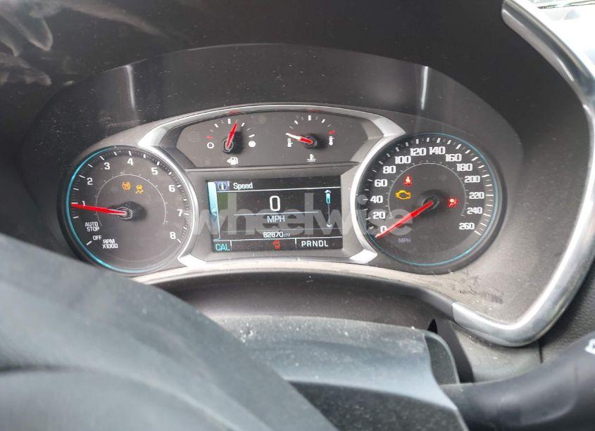 Photo 7 of 2018 Chevrolet Equinox LT (VIN 2GNAXJEV4J6262131)