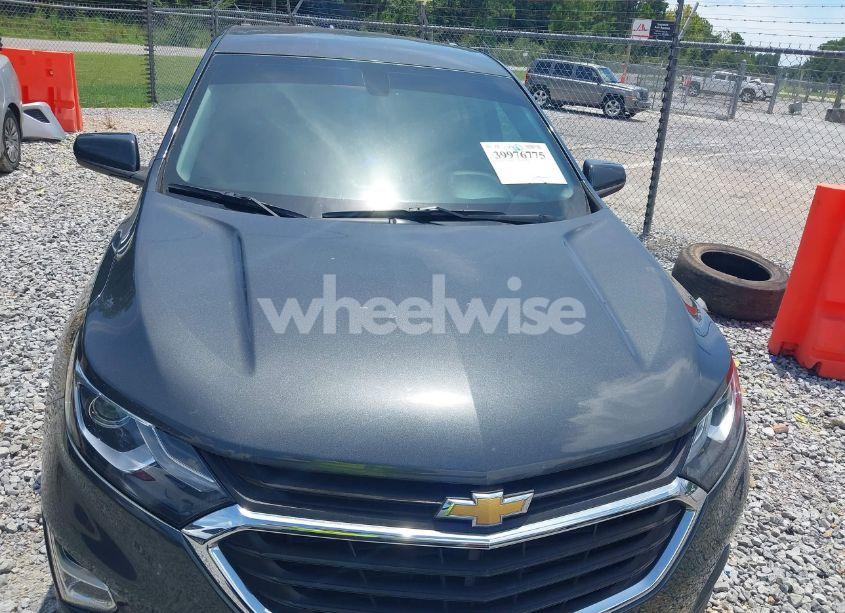 Photo 12 of 2018 Chevrolet Equinox LT (VIN 2GNAXJEV4J6288325)