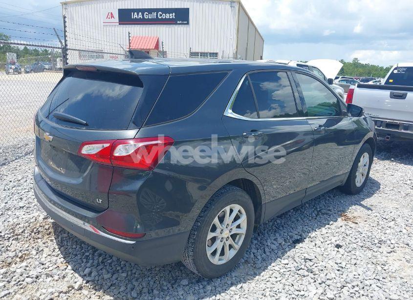 Photo 4 of 2018 Chevrolet Equinox LT (VIN 2GNAXJEV4J6288325)