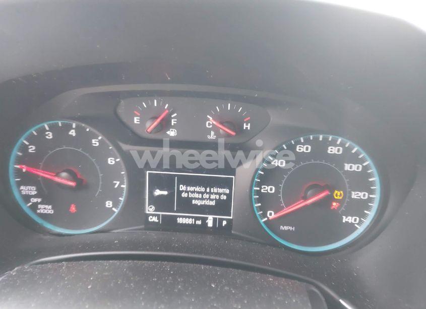 Photo 7 of 2018 Chevrolet Equinox LT (VIN 2GNAXJEV4J6318732)