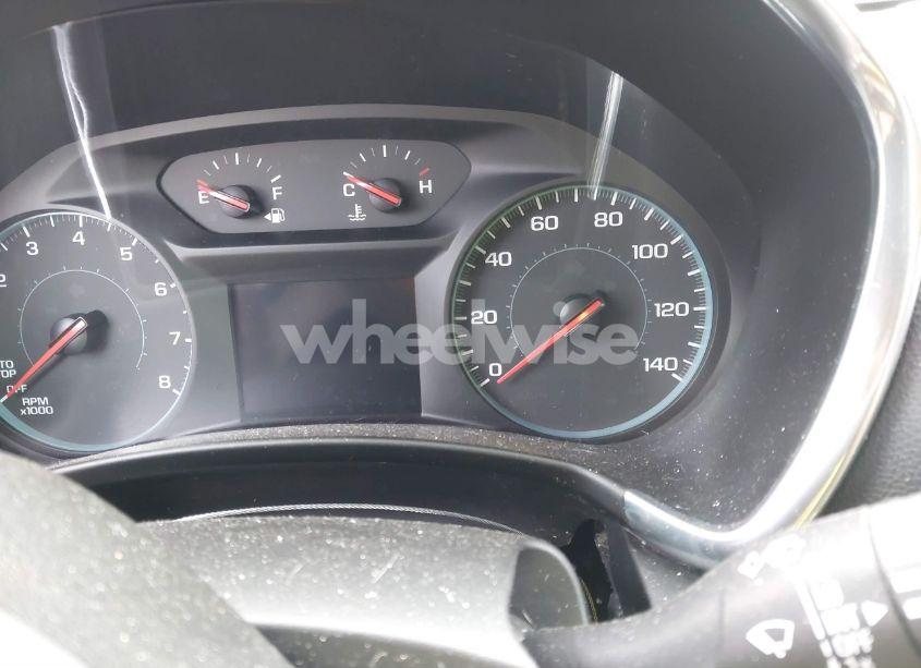 Photo 7 of 2018 Chevrolet Equinox LT (VIN 2GNAXJEV4J6331609)