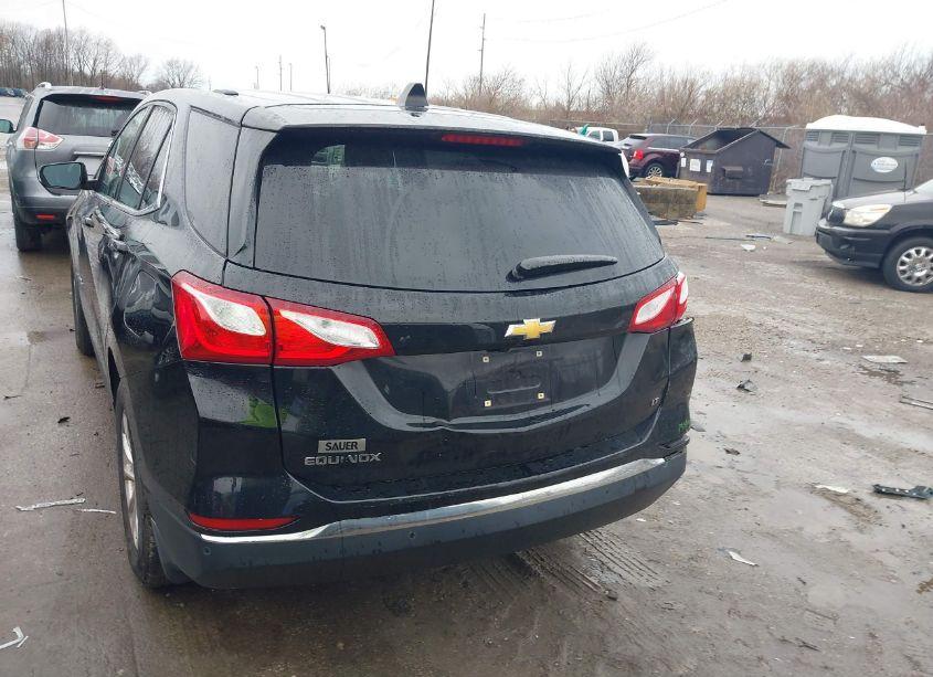 Photo 16 of 2018 Chevrolet Equinox LT (VIN 2GNAXJEV4J6342965)