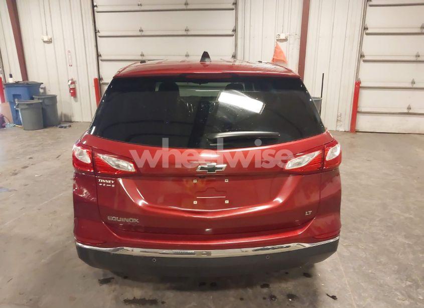 Photo 16 of 2018 Chevrolet Equinox LT (VIN 2GNAXJEV4J6345770)