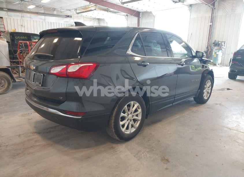 Photo 4 of 2019 Chevrolet Equinox LT (VIN 2GNAXJEV4K6266150)