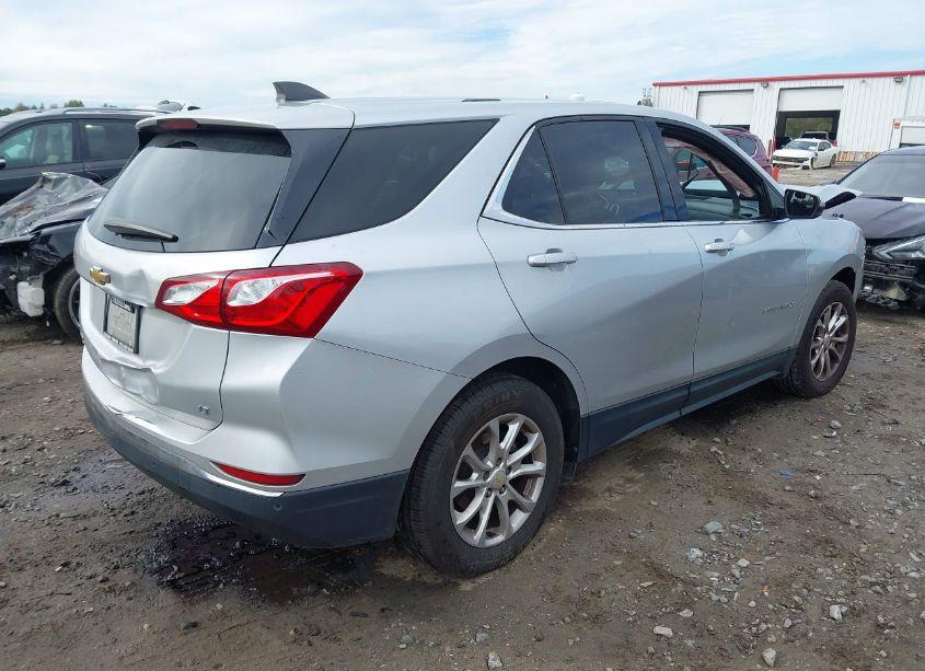 Photo 4 of 2019 Chevrolet Equinox LT (VIN 2GNAXJEV4K6278797)