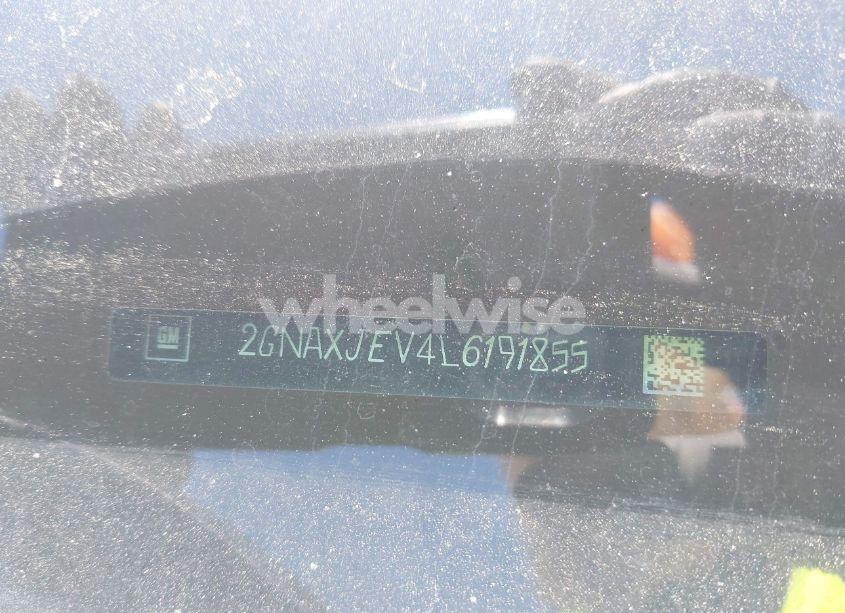 Photo 18 of 2020 Chevrolet Equinox FWD 2FL (VIN 2GNAXJEV4L6191855)