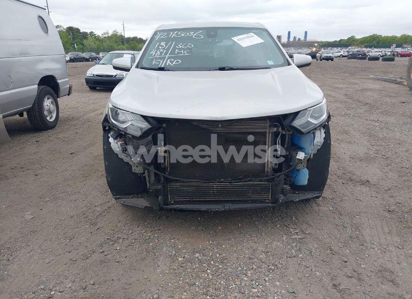 Photo 6 of 2020 Chevrolet Equinox FWD 2FL (VIN 2GNAXJEV4L6191855)