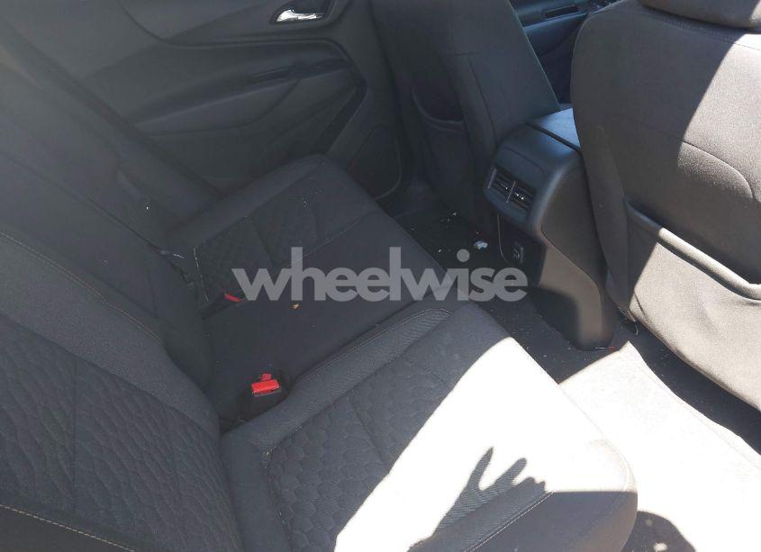 Photo 8 of 2020 Chevrolet Equinox FWD 2FL (VIN 2GNAXJEV4L6191855)