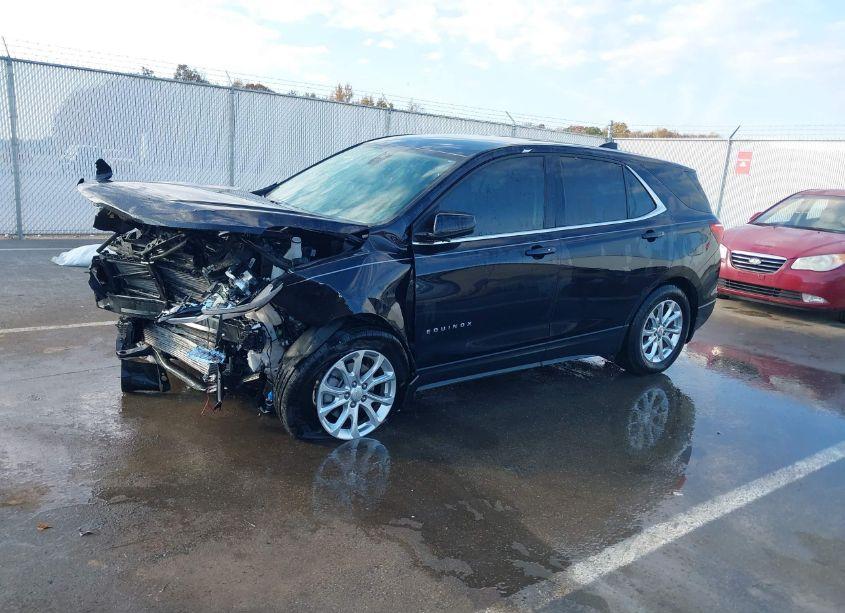 Photo 2 of 2020 Chevrolet Equinox FWD 2FL (VIN 2GNAXJEV4L6203969)