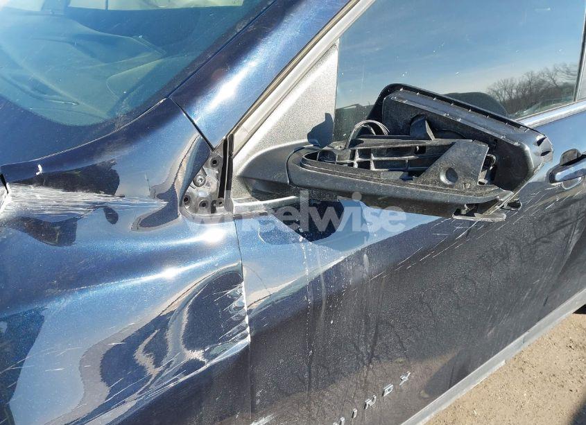 Photo 18 of 2021 Chevrolet Equinox FWD 2FL (VIN 2GNAXJEV4M6136307)