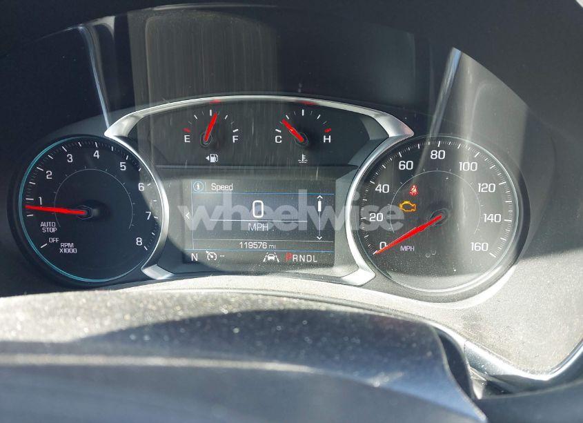 Photo 7 of 2021 Chevrolet Equinox FWD 2FL (VIN 2GNAXJEV4M6136307)