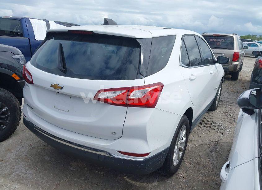 Photo 4 of 2018 Chevrolet Equinox LT (VIN 2GNAXJEV5J6118538)